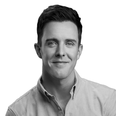 Casual_Headshot_DustinDeVincentis_OnlineSize 3 (1) 1